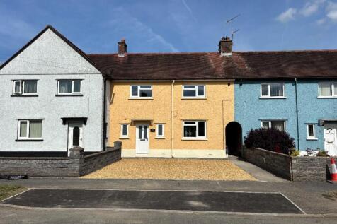 Maesglas, Llandovery SA20 3 bed terraced house for sale