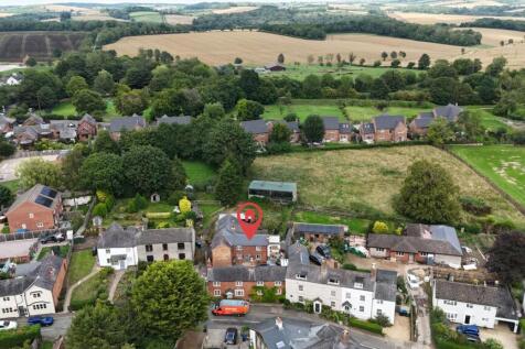 Hallaton Road, Tugby, Leicester 2 bed cottage for sale
