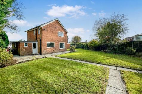 Glencoyne Drive, Sharples, Bolton, BL1 3 bed detached house for sale