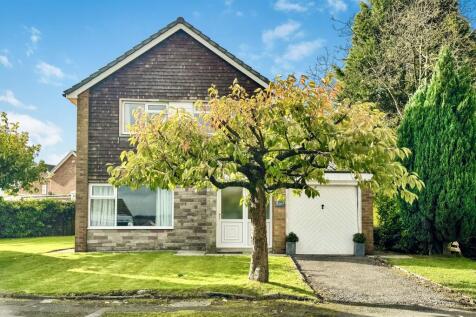 Glencoyne Drive, Sharples, Bolton, BL1 3 bed detached house for sale
