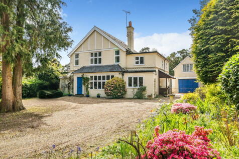 Rounton Road, Church Crookham 4 bed detached house for sale