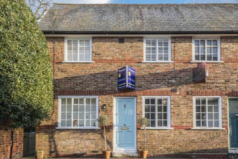 Wellington Terrace, Harrow on the... 2 bed cottage for sale