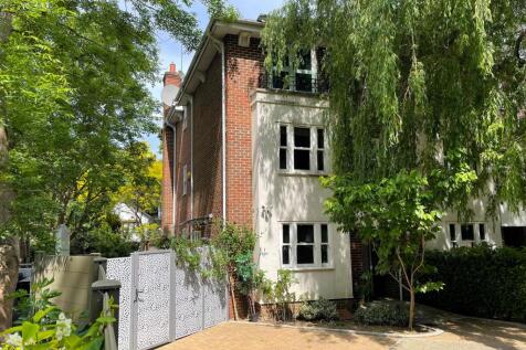 Sunningdale, London Road, Harrow on... 5 bed semi
