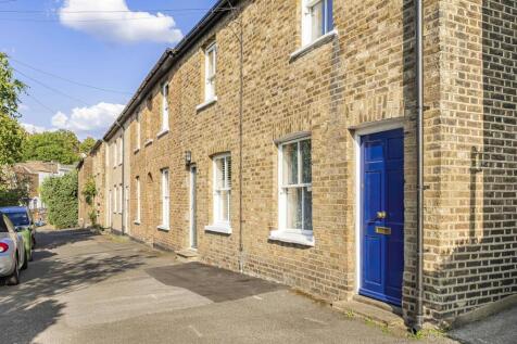 Victoria Terrace, Harrow on the Hill... 2 bed semi