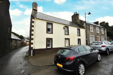 4 bedroom end of terrace house for sale