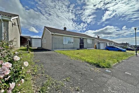 2 bedroom detached bungalow for sale