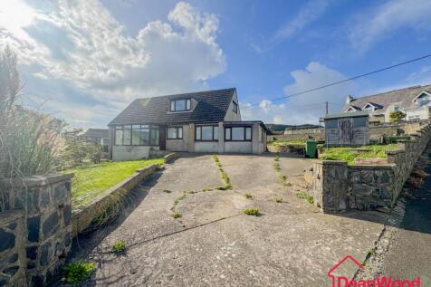 Detached bungalow for sale