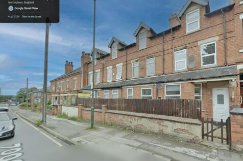 15 bedroom semi-detached house for sale