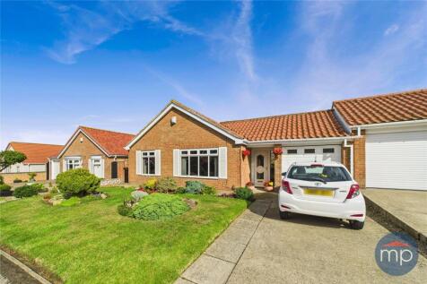 Lindsey Court, Brotton 3 bed bungalow for sale