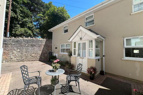 St. Lukes Road South, Torquay, TQ2 5NZ 3 bed detached house for sale