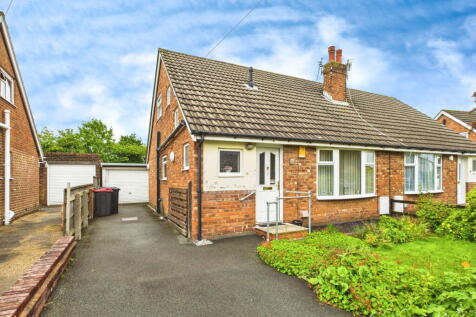 2 bedroom semi-detached bungalow for sale