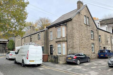 9 bedroom detached house for sale