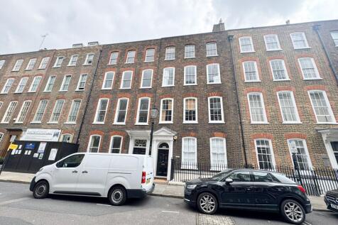 5 bedroom town house for sale