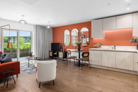 2 bedroom flat for sale