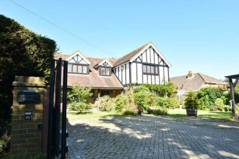 6 bedroom detached house for sale