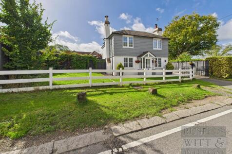 2 bedroom detached house for sale