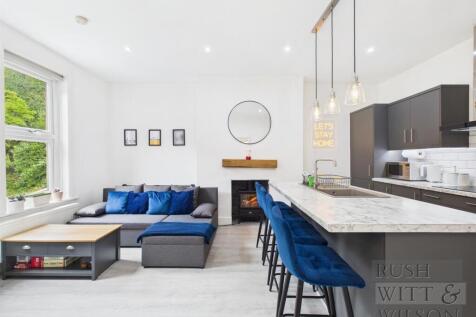 2 bedroom apartment for sale