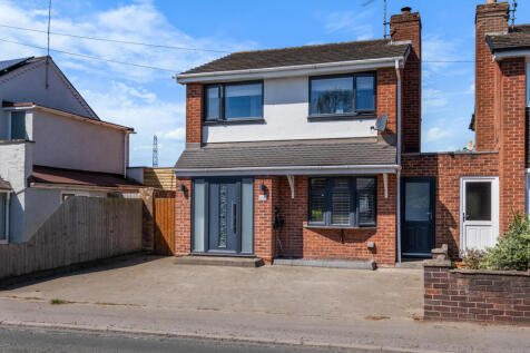 Hanbury Road, Stoke Prior... 3 bed link detached house for sale