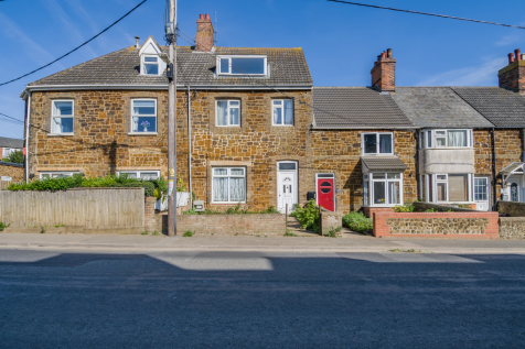 5 bedroom terraced house for sale