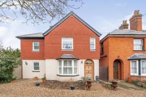 High Street, Woking GU23 3 bed detached house for sale