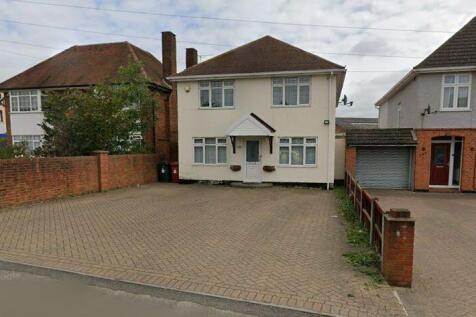 Slough SL3 4 bed detached house for sale