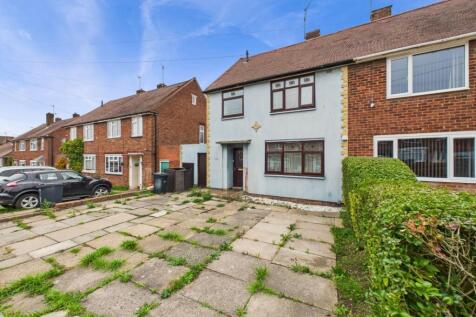 Sandfield Road, Stourbridge, DY8 5UQ 3 bed semi