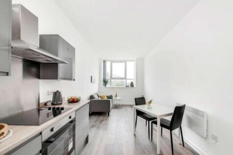 Studio flat for sale