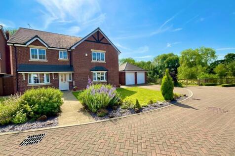 5 bedroom detached house for sale