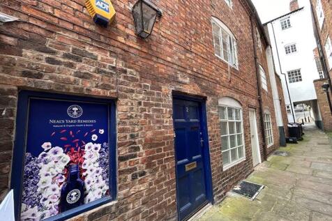 High Street, Shrewsbury SY1 4 bed apartment for sale