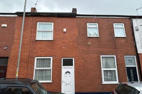 Cross Lane, Manchester M26 2 bed terraced house for sale