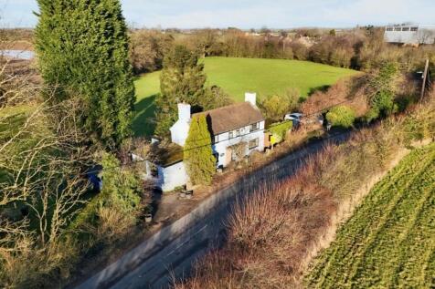 Telford TF6 3 bed detached house for sale