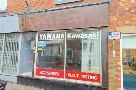 Russell Street, Leek ST13 2 bed terraced house for sale