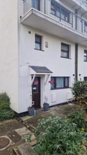 Raglan Road, Plymouth PL1 3 bed maisonette for sale