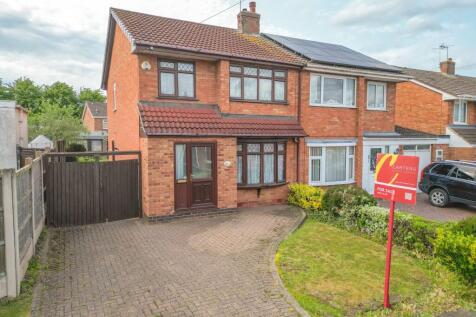 Convent Close, Atherstone CV9 3 bed semi