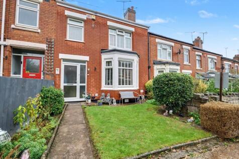 3 bedroom terraced house for sale