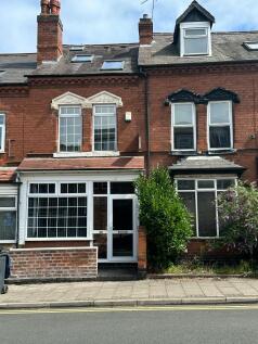 5 bedroom terraced house for sale