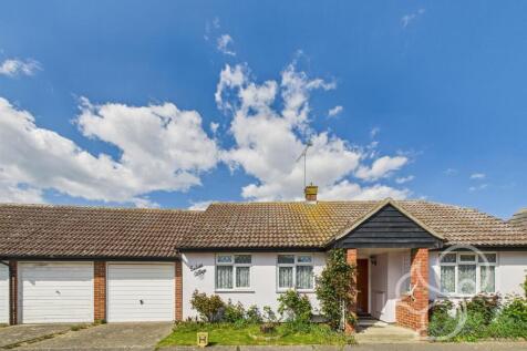 2 bedroom semi-detached bungalow for sale
