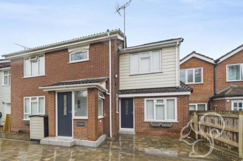 Church Road, Colchester CO5 5 bed house for sale