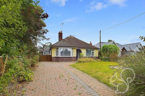 Yorick Road, West Mersea CO5 2 bed detached bungalow for sale