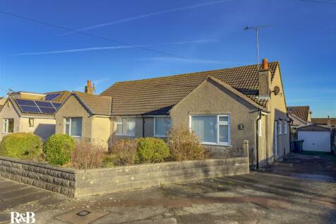 2 bedroom semi-detached bungalow for sale