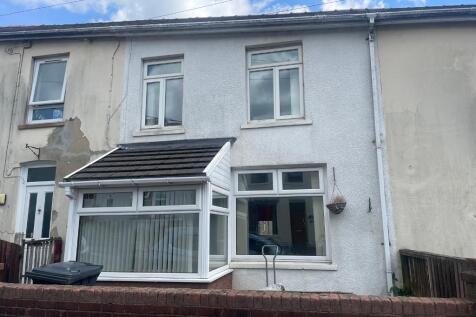 Blaina, Abertillery NP13 3 bed terraced house for sale