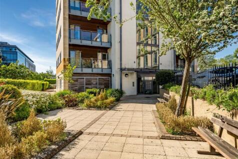 St James South, Jessop Avenue... 2 bed apartment for sale