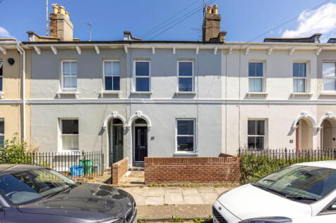 Brighton Road, Fairview, Cheltenham... 2 bed terraced house for sale