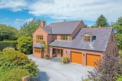 5 bedroom detached house for sale