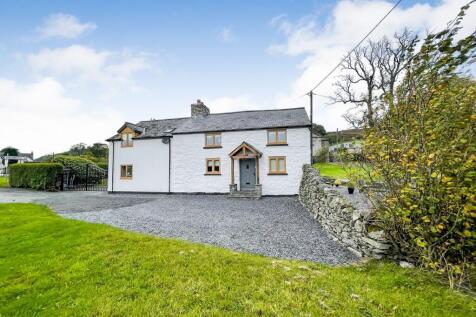 The Boot, Bala 4 bed detached house for sale