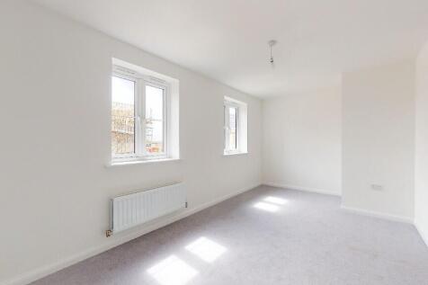 1 bedroom maisonette for sale