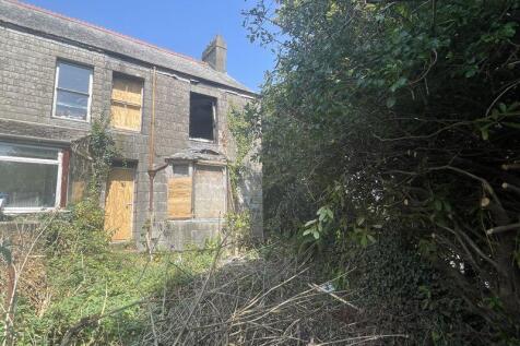 3 bedroom cottage for sale