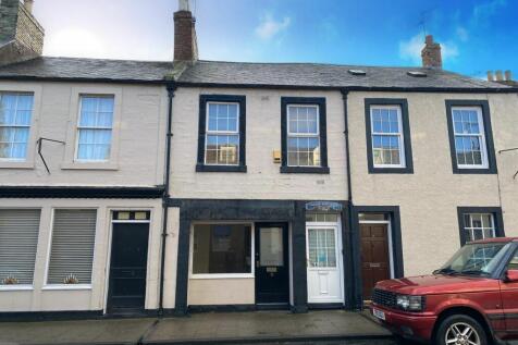 2 bedroom maisonette for sale