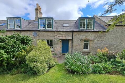 6 Bogend Farm Cottages, Duns, TD11 3RA 2 bed cottage for sale