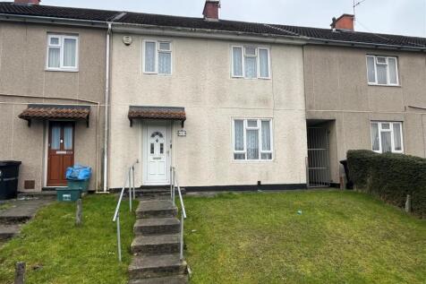 Bishport Avenue, Hartcliffe, Bristol 3 bed terraced house for sale